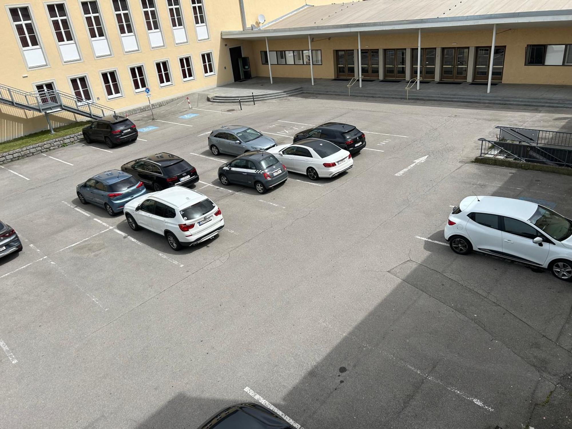 "Am Limes" Hotel Enns Esterno foto