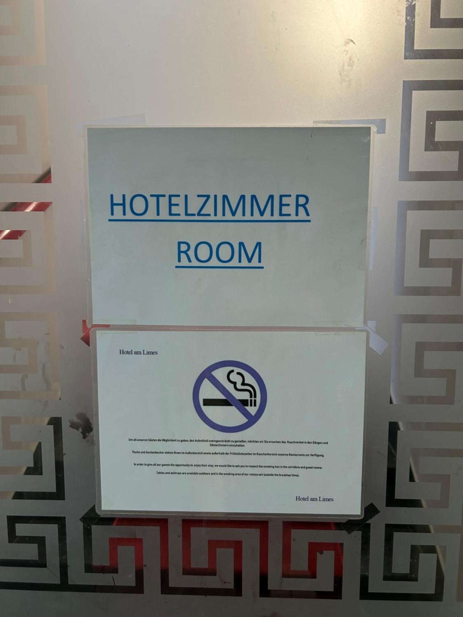 "Am Limes" Hotel Enns Esterno foto
