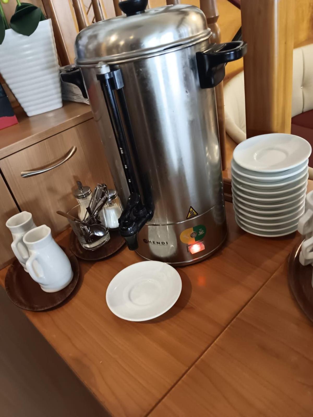 "Am Limes" Hotel Enns Esterno foto